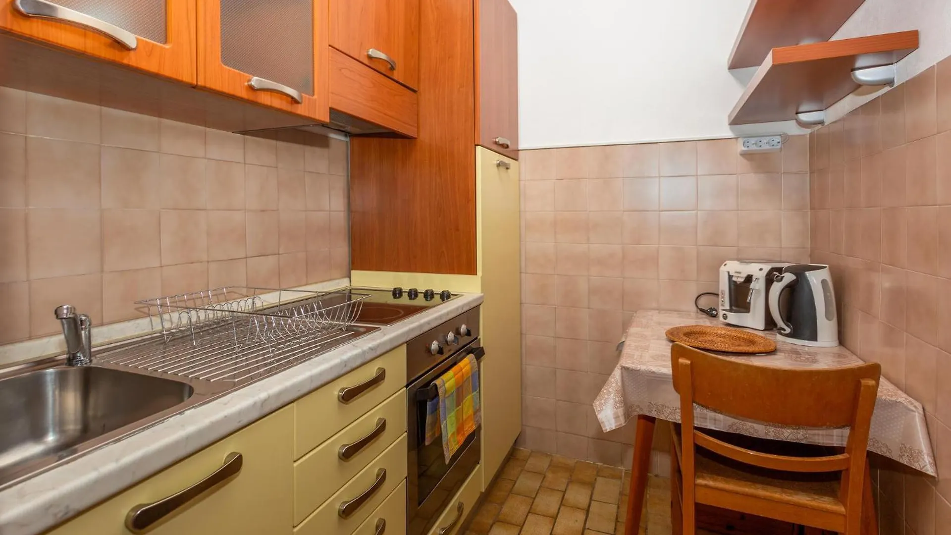 Awesome Apartment In Dramalj With Kitchen 0*,