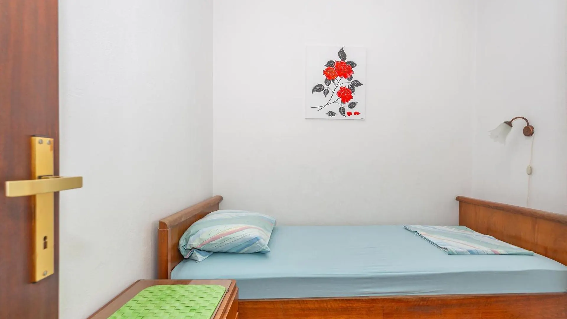 Awesome Apartment In Dramalj With Kitchen